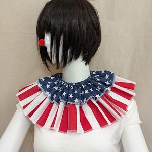 Striped Red /White with Stars Clown Collar, Removable Clown Collar, Cosplay Collar, Adjustable Clown Collar, Circus Clown