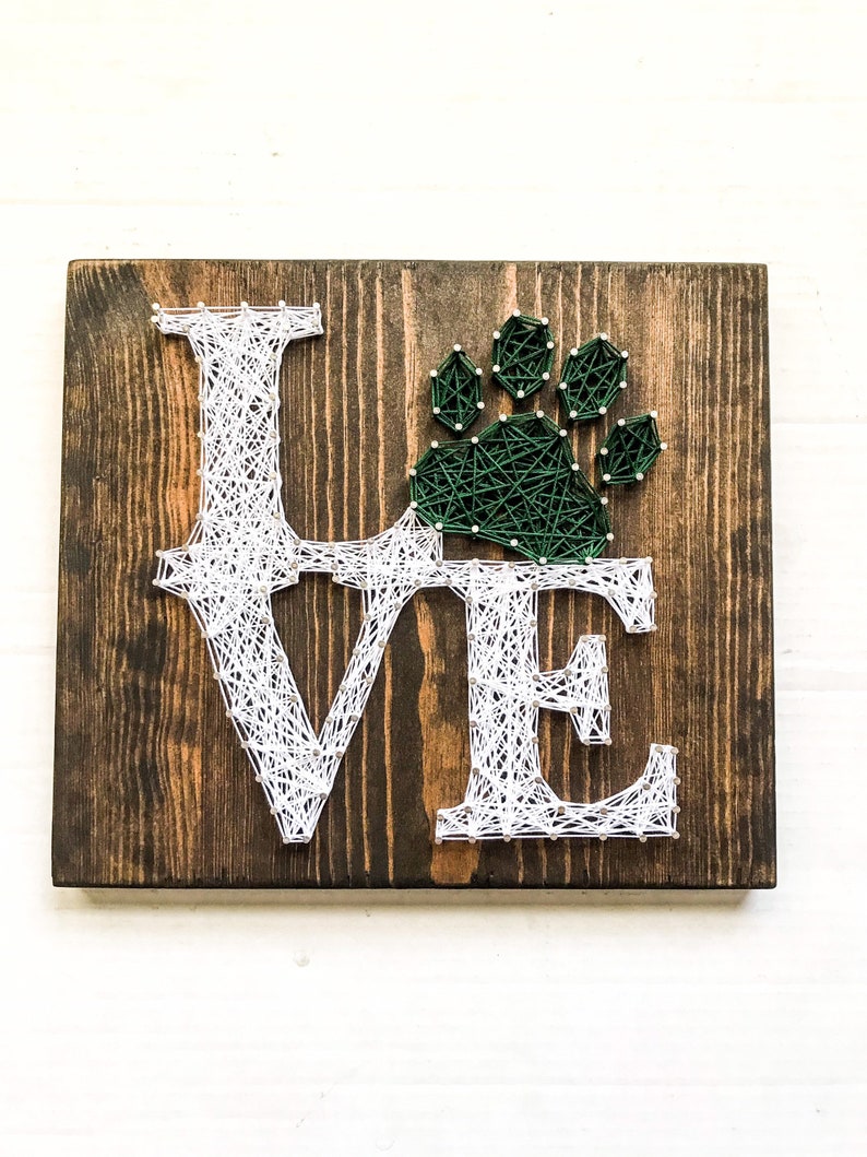 Love Paw Print string art paw print wall decor dog love | Etsy