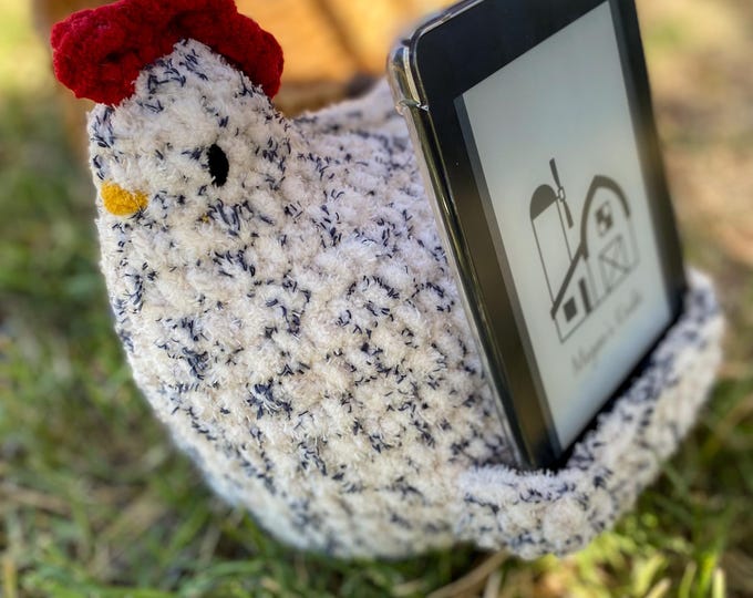 Chicken Kindle Pillow Holder: Bookish E-Reader Accessory