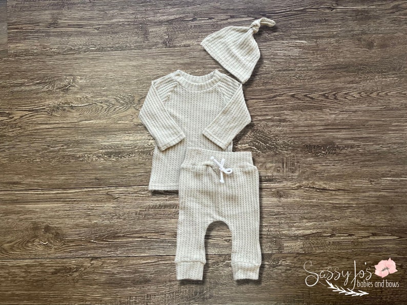 Newborn Gender Neutral going home waffle knit beige outfit with hat. Sassy Jo's Babies and bows.