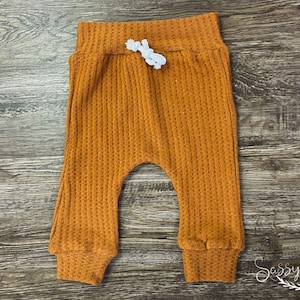Gender Neutral Baby Waffle Knit Joggers, Newborn Pants, Fall Baby Shower Gift, Neutral Baby Clothing, Waffle Knit Baby Pants