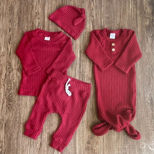December baby coming home outfit + gown, Deep red color newborn waffle knit long sleeve shirt, pants, tie hat and knotted baby gown in 0-3 months.