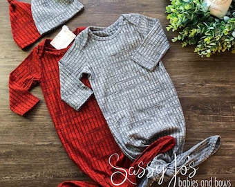 Ribbed Knotted Baby Gown with Hat, 0-6 Months