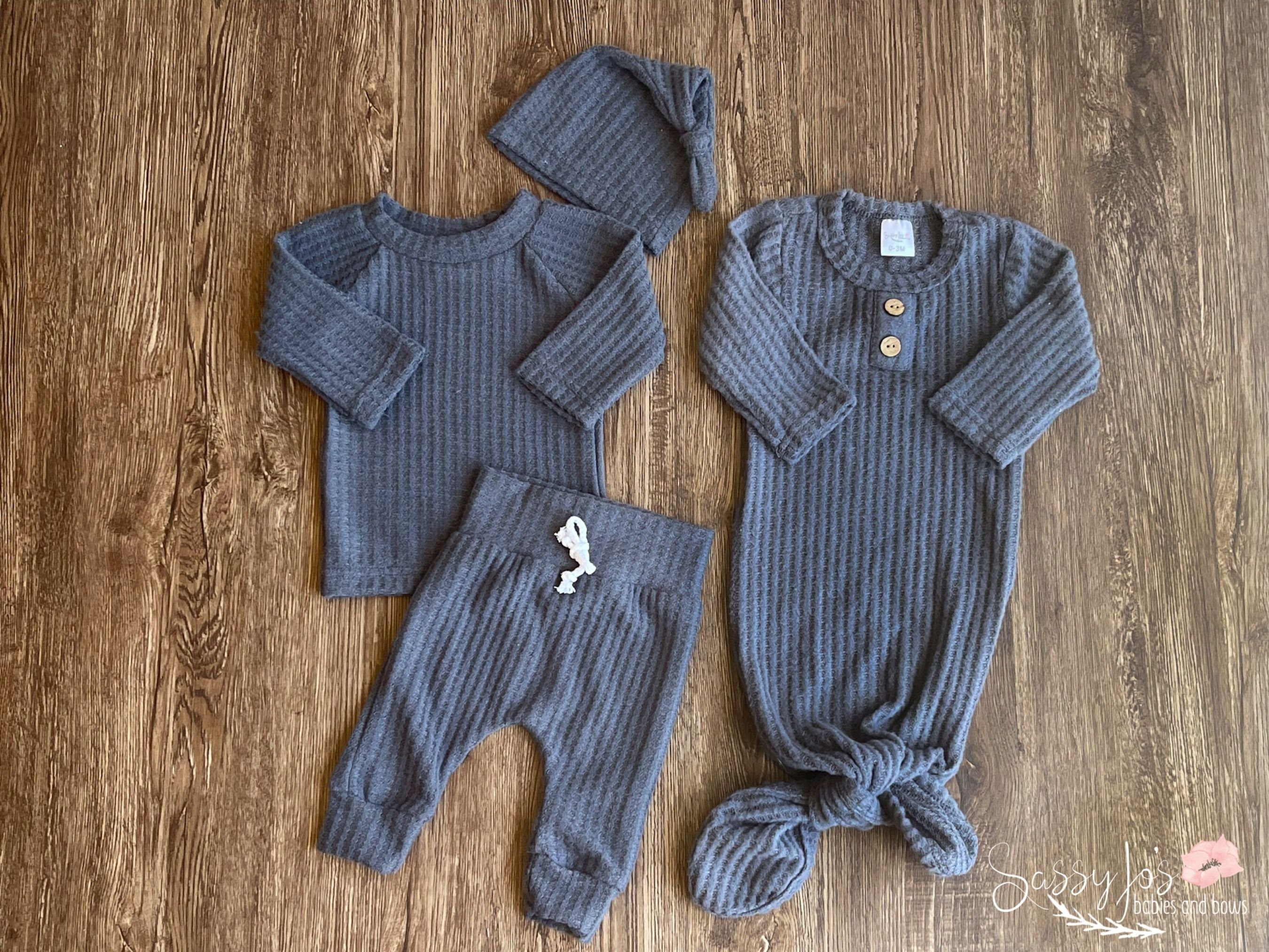 3pcs Baby Solid Waffle Button Down Long-sleeve Outfits Set