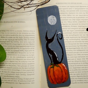 Handmade, Handpainted,  Wooden Bookmark for books - Halloween black cat - wood bookmarks - winter gift - gift ideas - book lovers