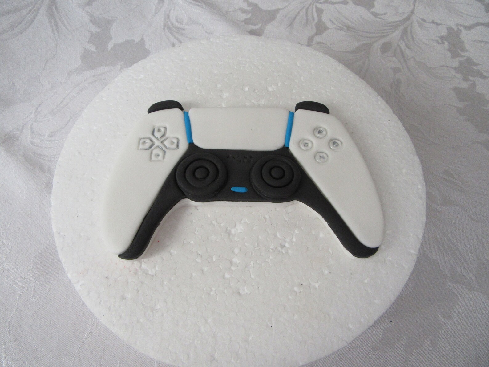 Edible Handmade Computer Game PS5 Controller Fondant Gaming Etsy