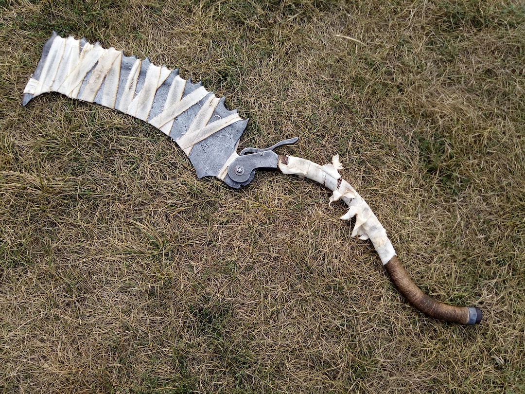 Saw Cleaver From Bloodborne. Plywood. Cosplay Prop. Etsy