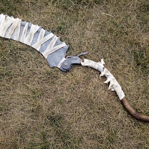 Saw Cleaver from Bloodborne. Plywood. Cosplay prop.