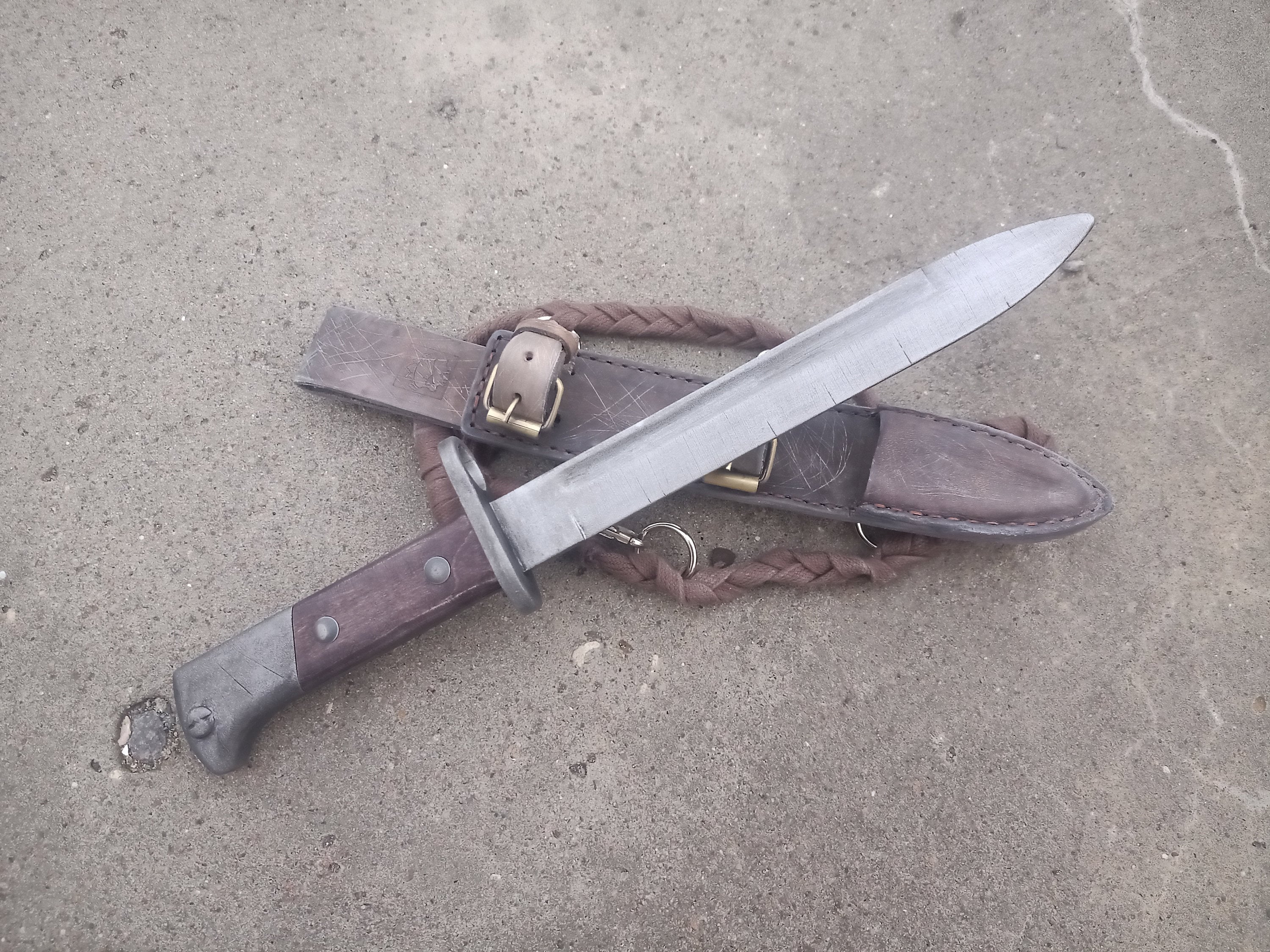 Walking Dead: Dead City Maggie knife. Prop. Cosplay. Plywood. Fan Art.