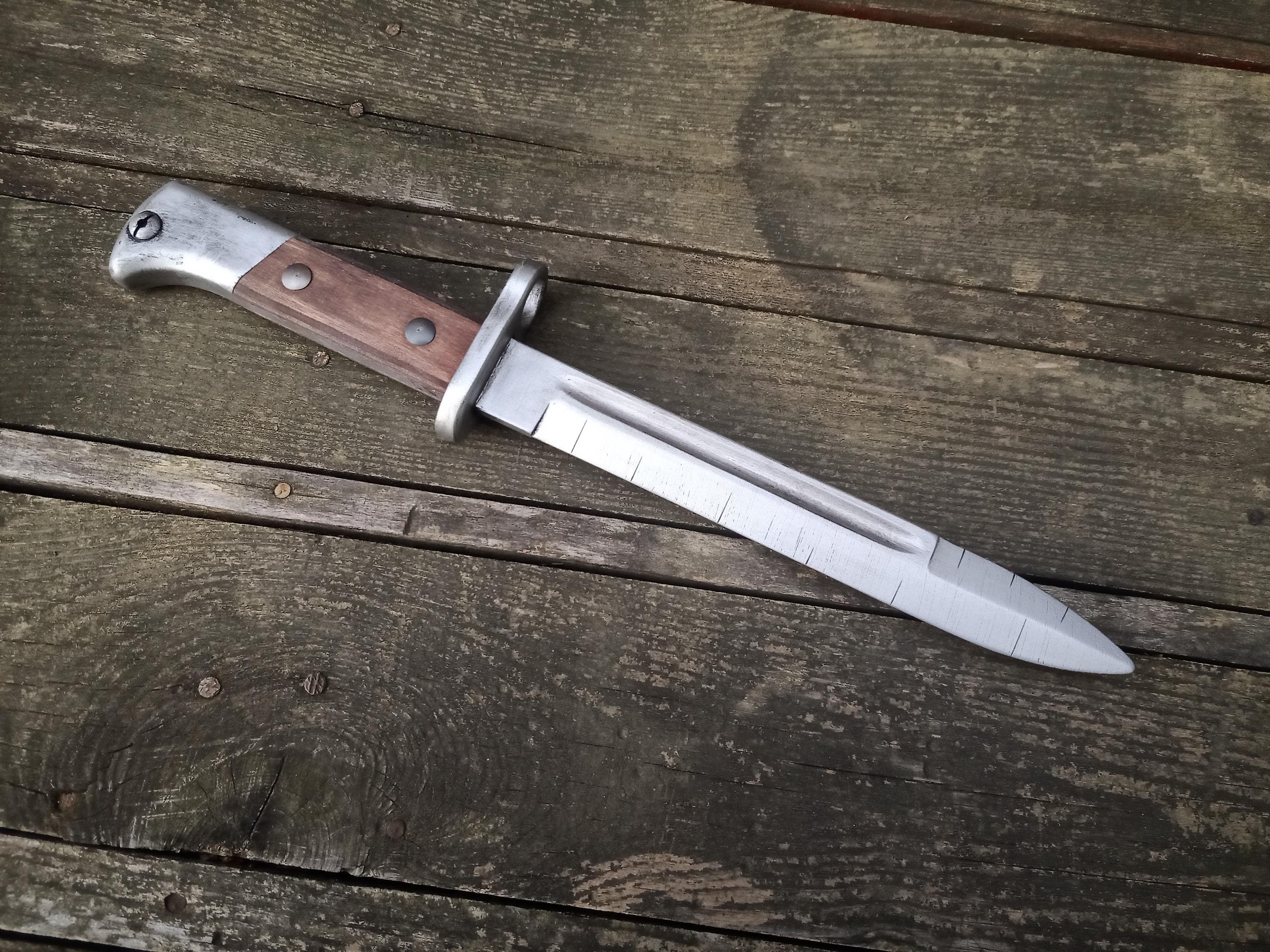 銃剣ナイフ ダガー コスプレ小道具 おもちゃ 合板。 - Etsy 日本