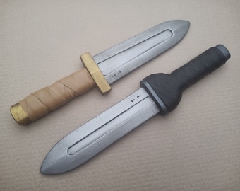 Vinland Saga Thorfinn daggers. Prop. Plywood. Cosplay. Fan Art.