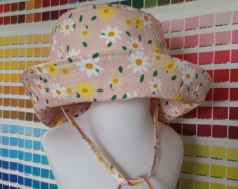 bucket hat for kids, bucket hat with chin straps, blue bucket hat, pink bucket hat, sunhat, kids hat