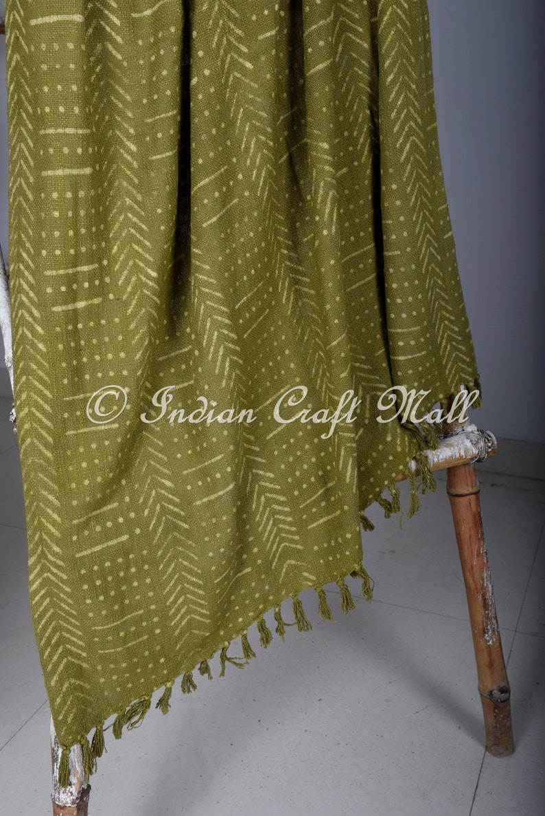 Green Mudcloth Throws for Sofas Authentic Handloom Textiles Blanket Boho Block Print Hand Dyed Bed Throw Linen with Tassels 120x170 Cms