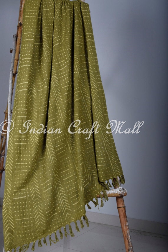 Green Mudcloth Throws for Sofas Authentic Handloom Textiles Blanket Boho Block Print Hand Dyed Bed Throw Linen with Tassels 120x170 Cms