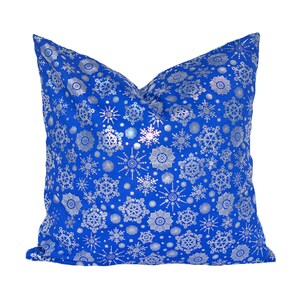 Christmas Pillow - Metallic Effect Snowflakes Pillow Cover - Blue Christmas Cotton - Christmas Decor - Winter Pillow  - Throw Pillow Cover