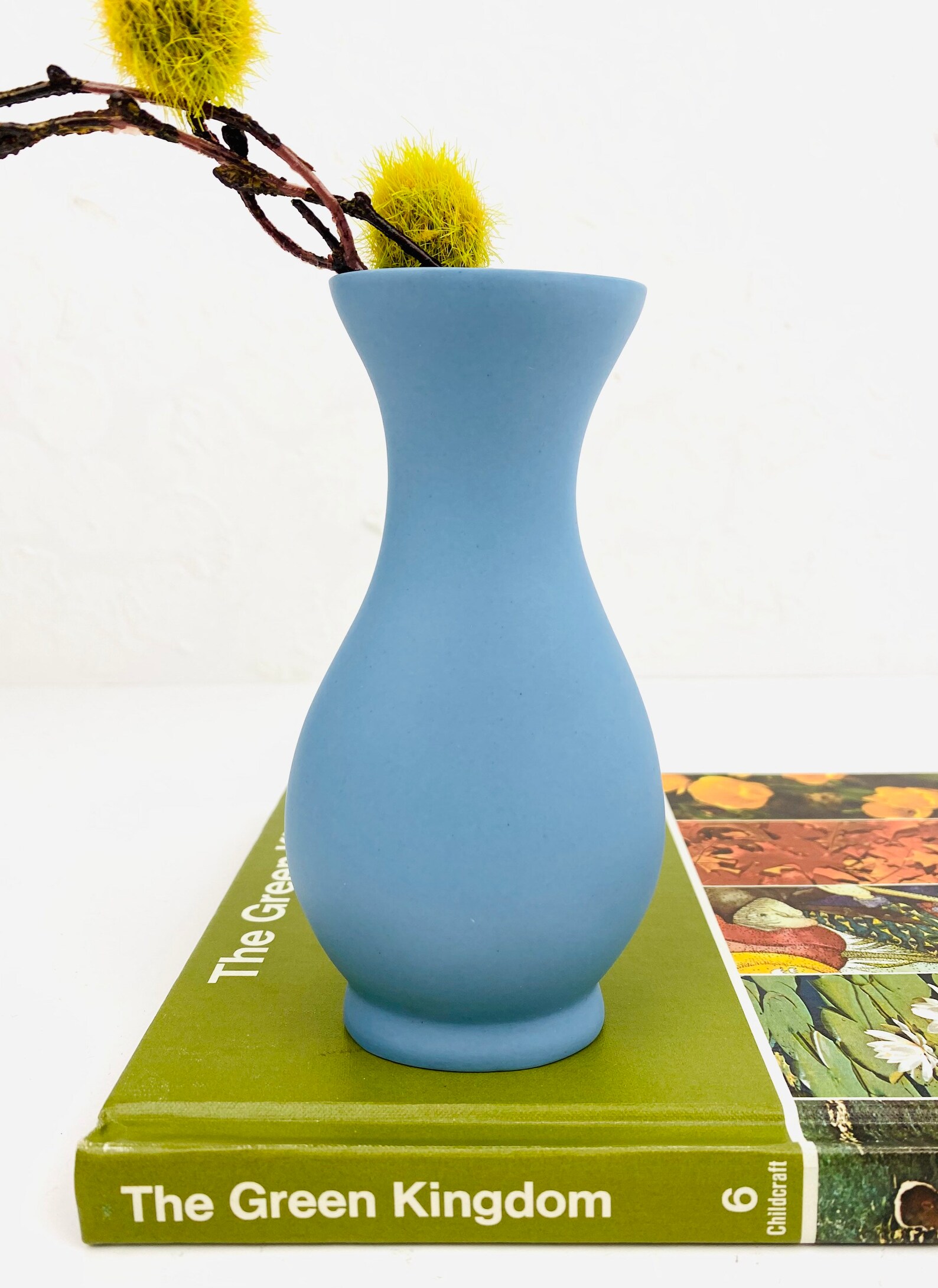 Vintage Cornflower Blue & White Porcelain Small Vase With Bird Etsy