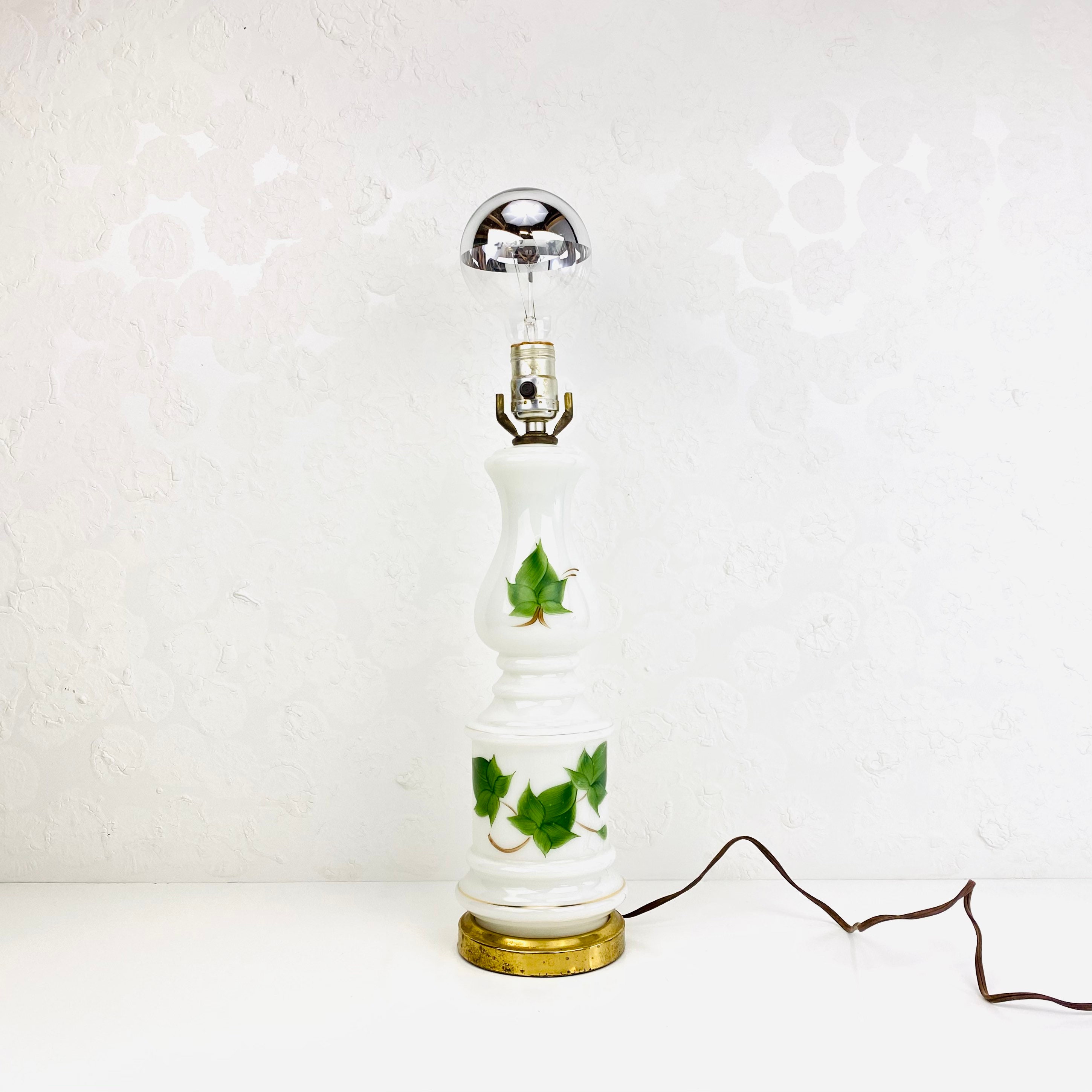 Vintage Milk Glass Green Ivy Table Lamp/Green Ivy Milk Glass Etsy