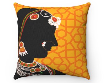 Royal Indian Lady Square Pillow, Hogar y Vida, Almohada Decorativa, Decoración del Hogar, Arte Indio
