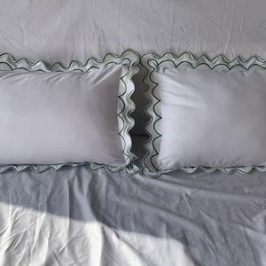 Scalloped Pillow/Euro Sham 400 Thread Count Cotton Sateen Hotel Stitch in Double Embroidery Border