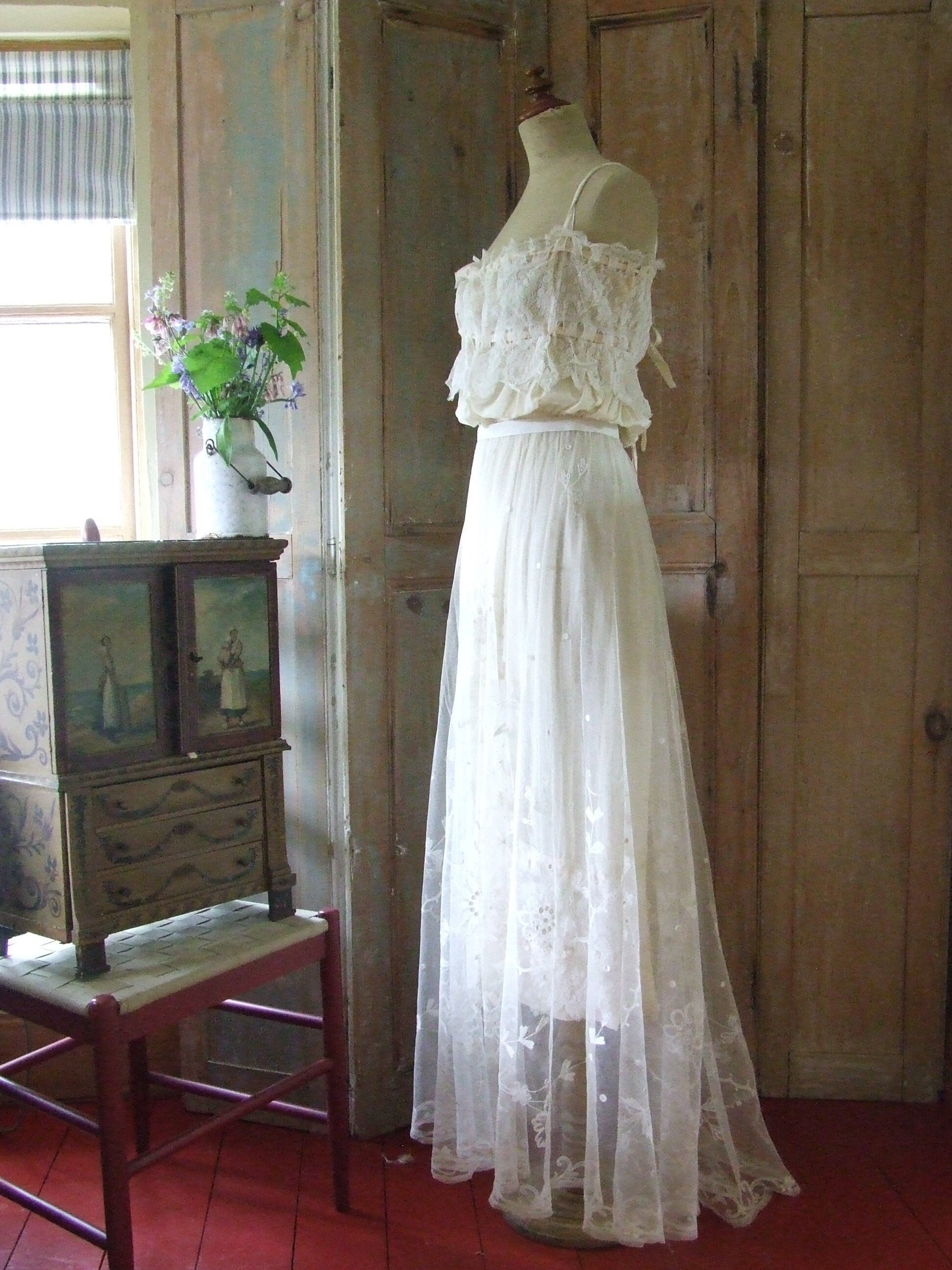 Image of Antique, Edwardian Brussels Lace Wedding Skirt, Unlined, Small Train, 's
