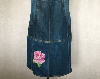 Denim dress with hand-embroidered flower, #122