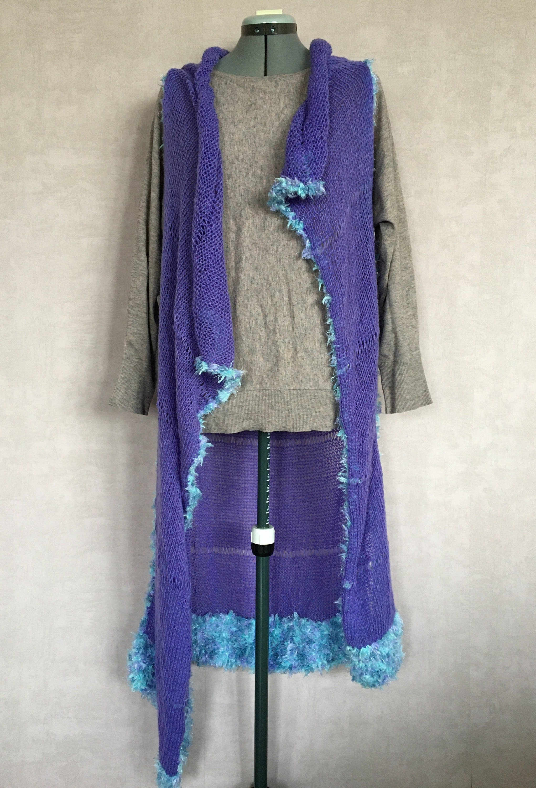 Purple Sleeveless Cardigan With Fake 
