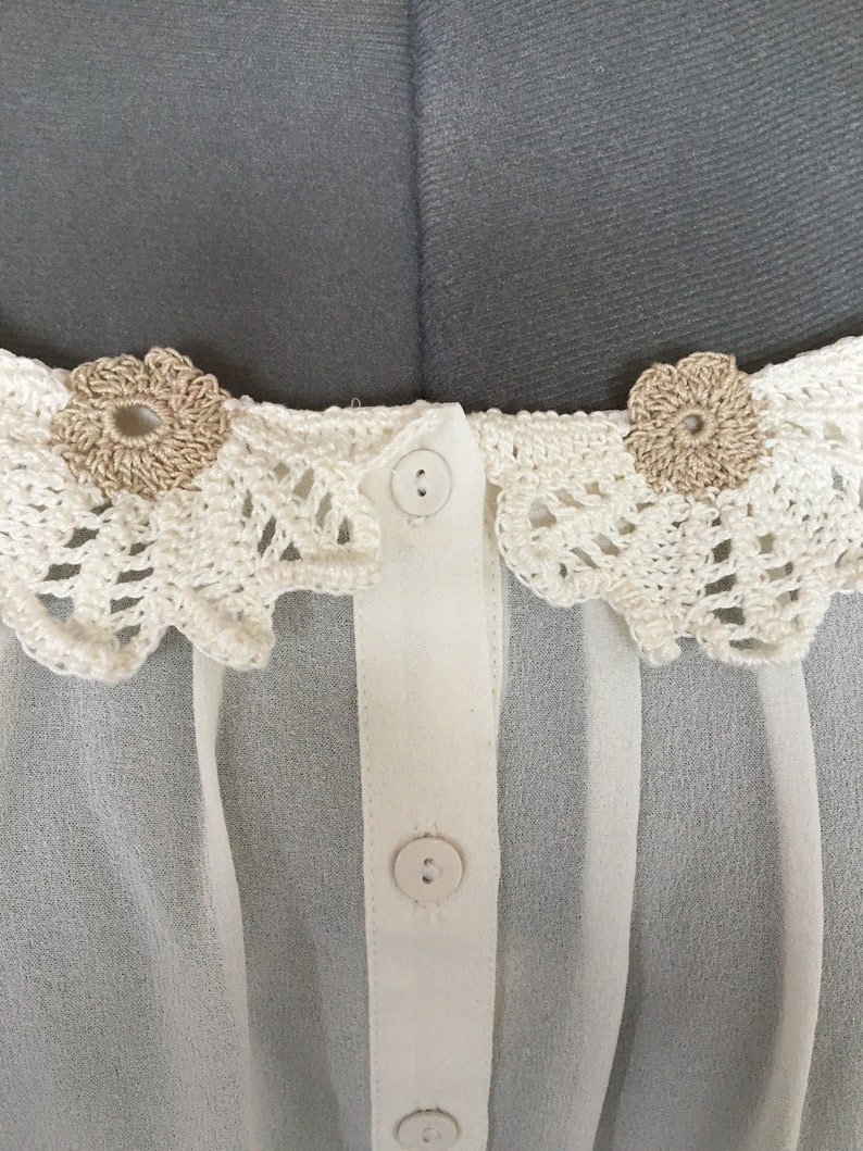 Creamy white blouse with crocheted lace, 114 image 4