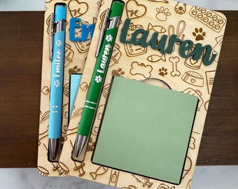 Ensemble porte-bloc-notes et stylo gravé Vet Tech - Organiseur de bureau en bois personnalisé