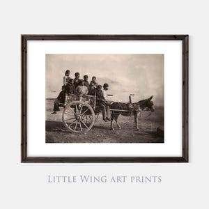 Vintage Printable Photo | Carretto Siciliano Traditional Sicilian Cart Siracusa Sicily ca 1880 | Italy | Peasant Farmers | PH 1060