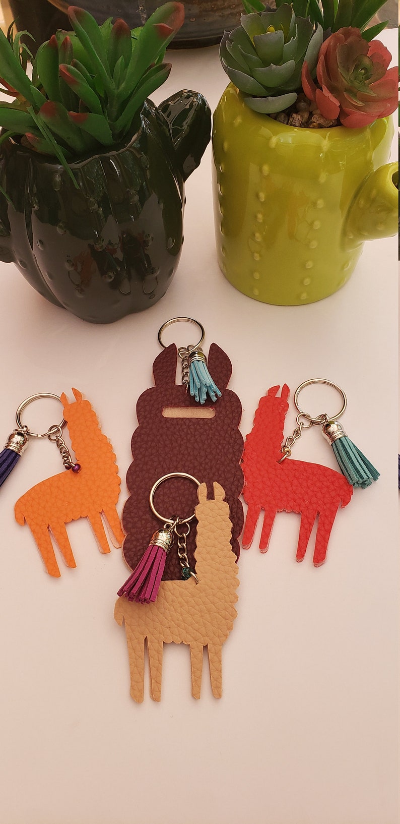 Download Set of 2 Llama Vectors Llama Keychain Chapstick Holder | Etsy