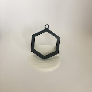 Flexible Hexagon Challenge Coin Holder