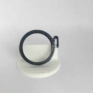 Flexible Coin Holder Pint Hanger