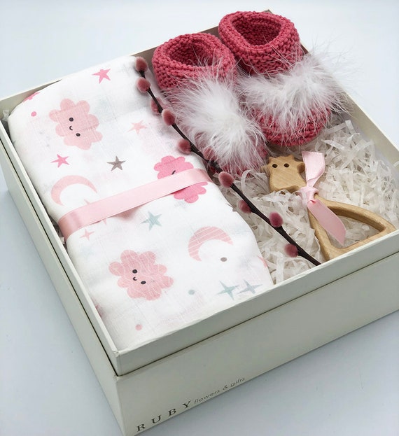 organic baby girl gifts