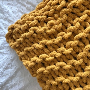 Chunky Knit Blanket, Chunky Throw Blanket, Chunky Blanket, Big Blanket, Knit Blanket, Knit Throw Blanket, Baby Throw Blanket, Arm Knit