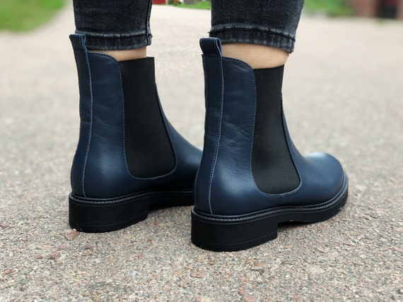 womens boots blue