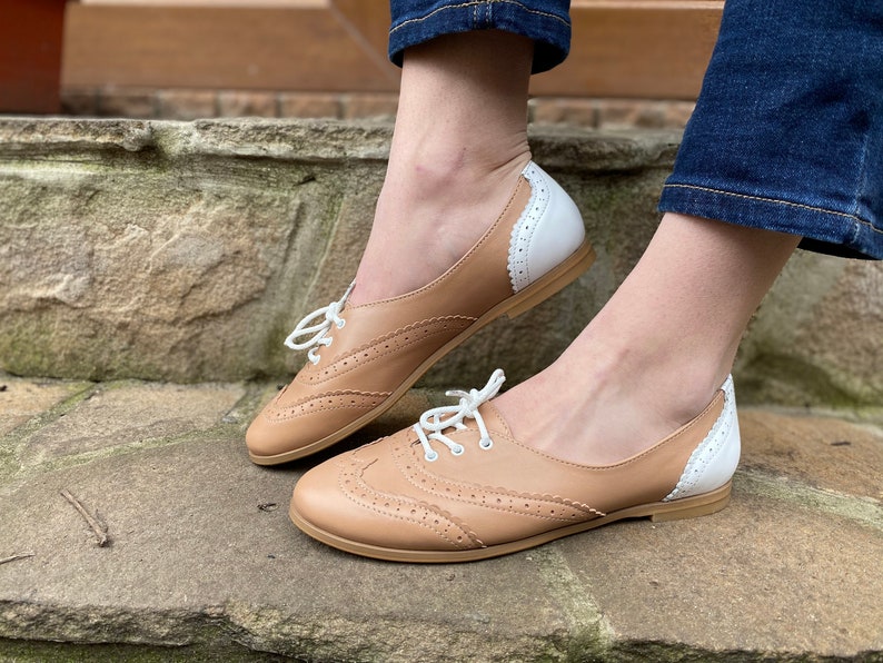 Leather Oxford Shoes Vintage Retro Style Shoes For Woman Woman Oxfords Beige Soft Leather Custom Leather Shoes Cute Oxford Shoes White