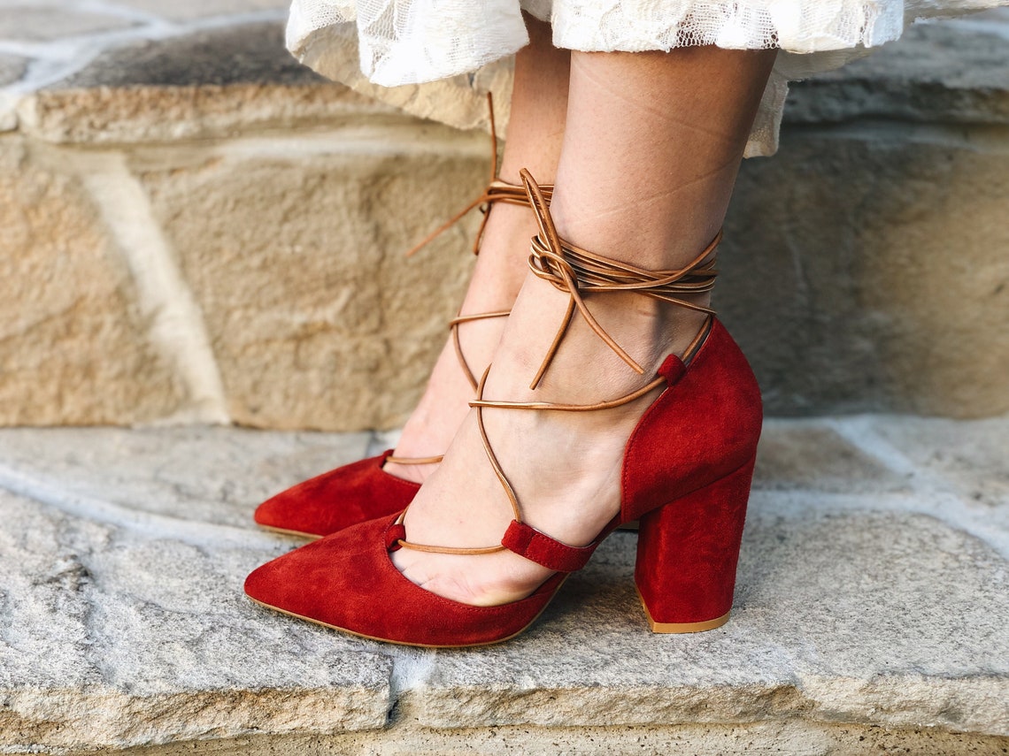 red block heels pumps
