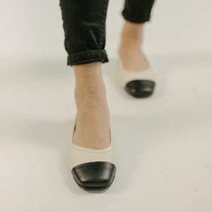 Cream and Black Cap Toe Ballet Flats – Handmade Two-Tone Leather Shoes – Custom Square Toe Flats – Elegant Low Heel Shoes for Women