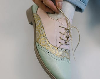 Mint & Gold Floral Oxford Shoes – Handmade Women’s Lace-Up Brogues – Vintage-Inspired, Custom Leather Design