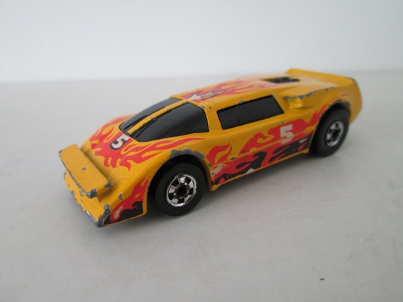 hot wheels crack ups