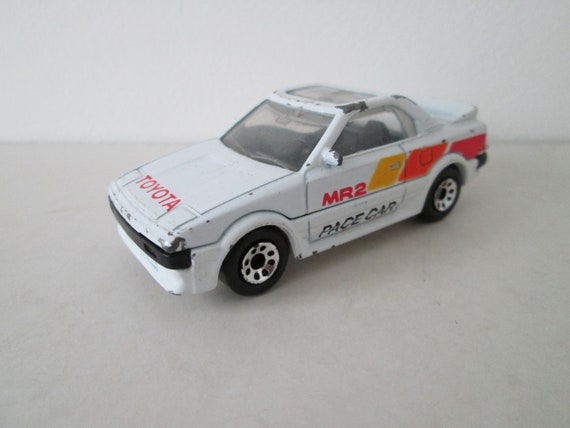 matchbox toyota mr2