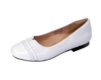 womens dress flats wide width