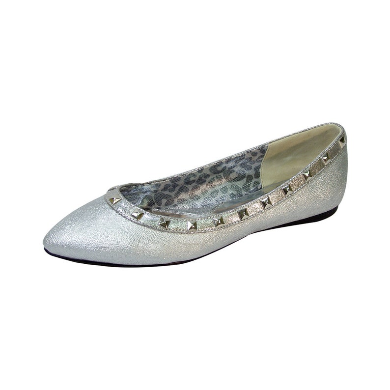 wide width silver flats