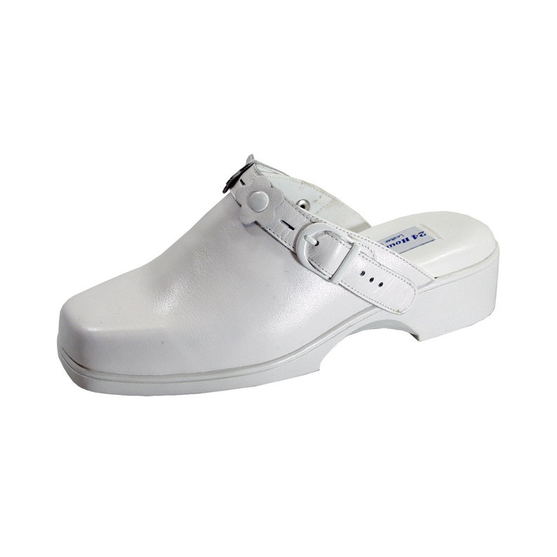 womens wide clogs