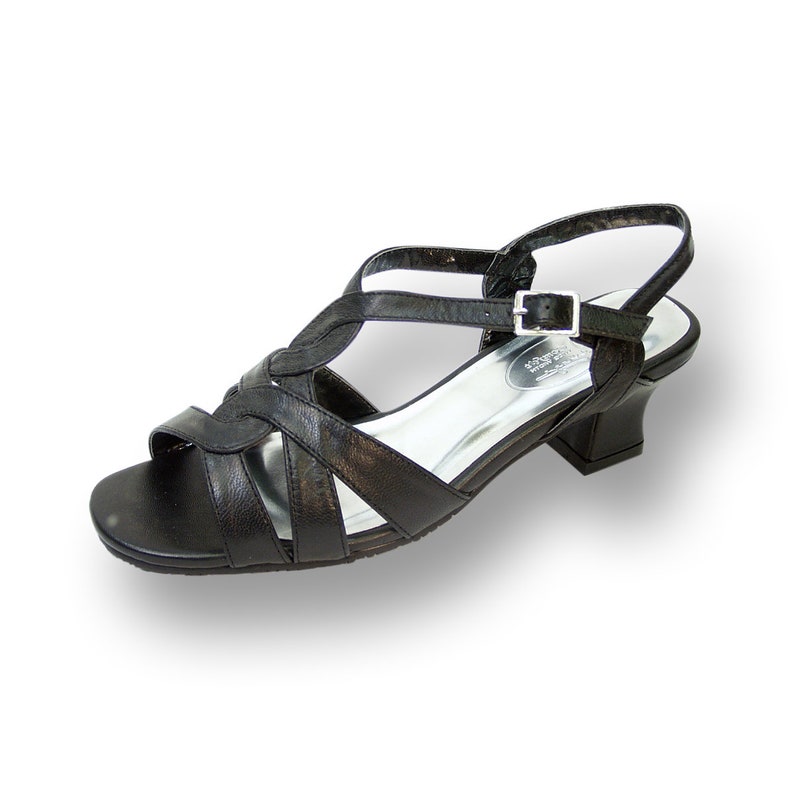 womens wide width black sandals