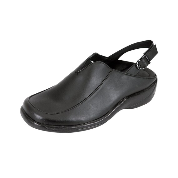 womens wide width clogs