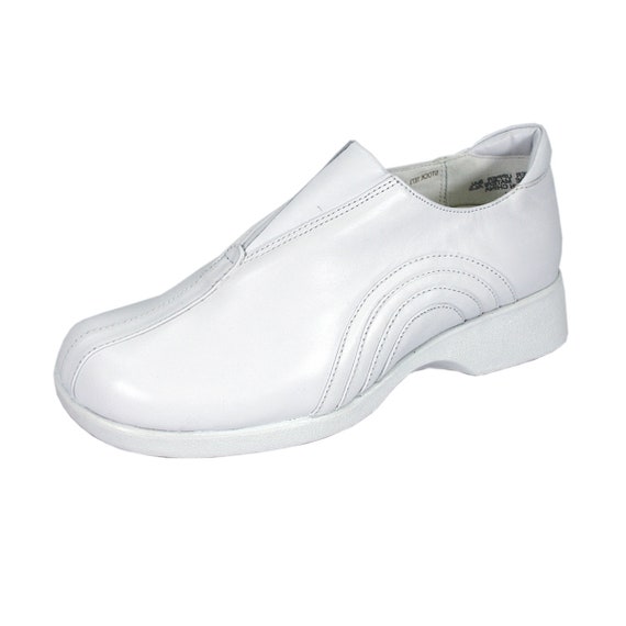 24 Hour Comfort Bristol Women Wide Width Classic Elegant Cushioned Leather Slip On Shoes