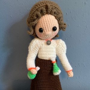 Marie the Chemist crochet pattern