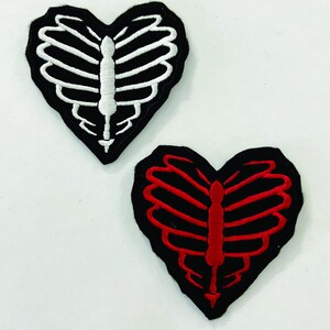 Skeleton Heart - embroidered patch