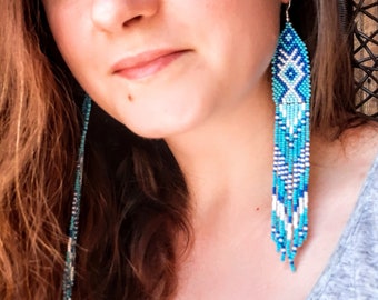 Extra long beaded, seed beaded earrings, blue white long beaded earrings, handmade jewelry, fringe earrings, bead drop, personalized gifts